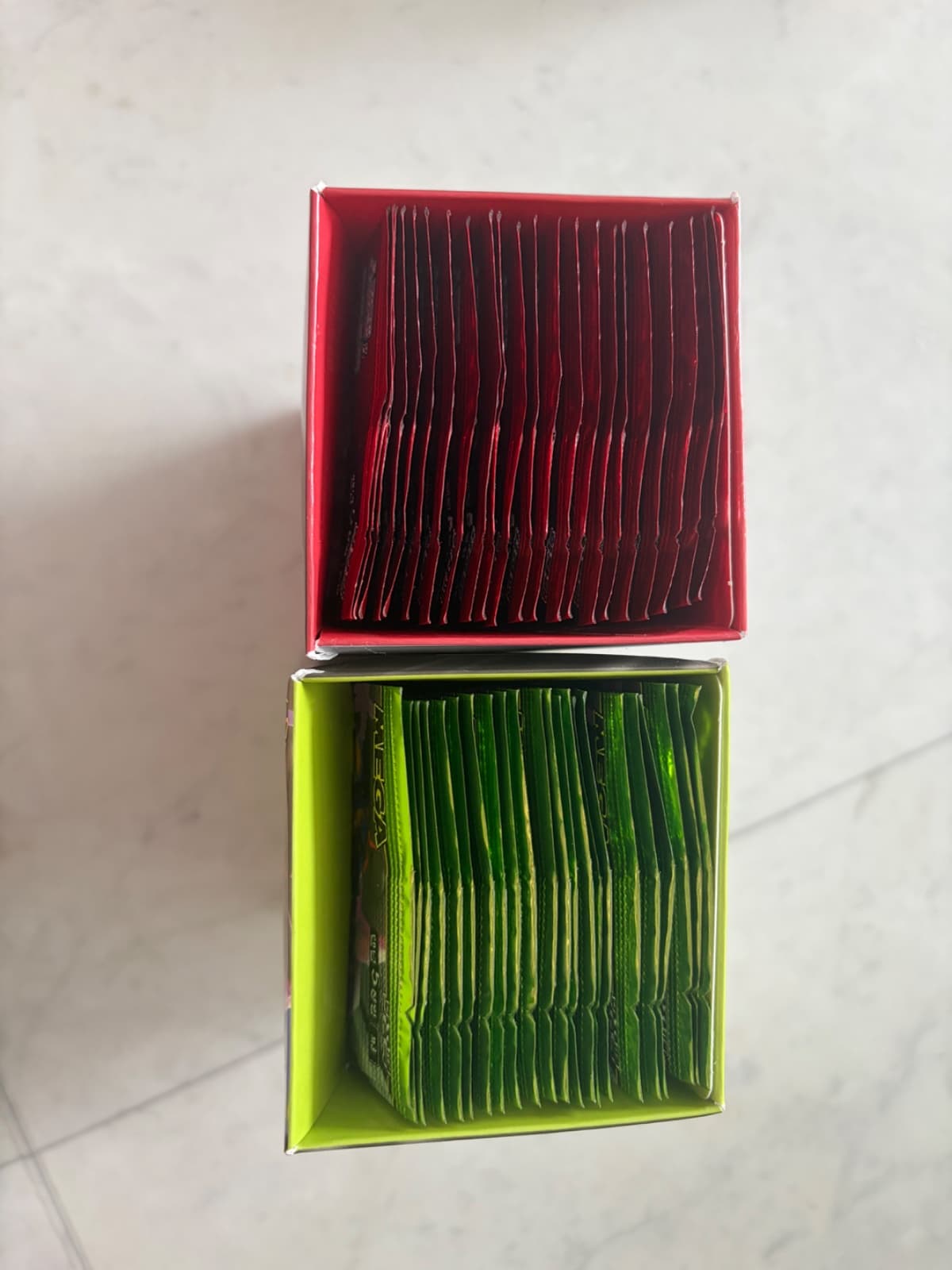 슬라이드 이미지 2